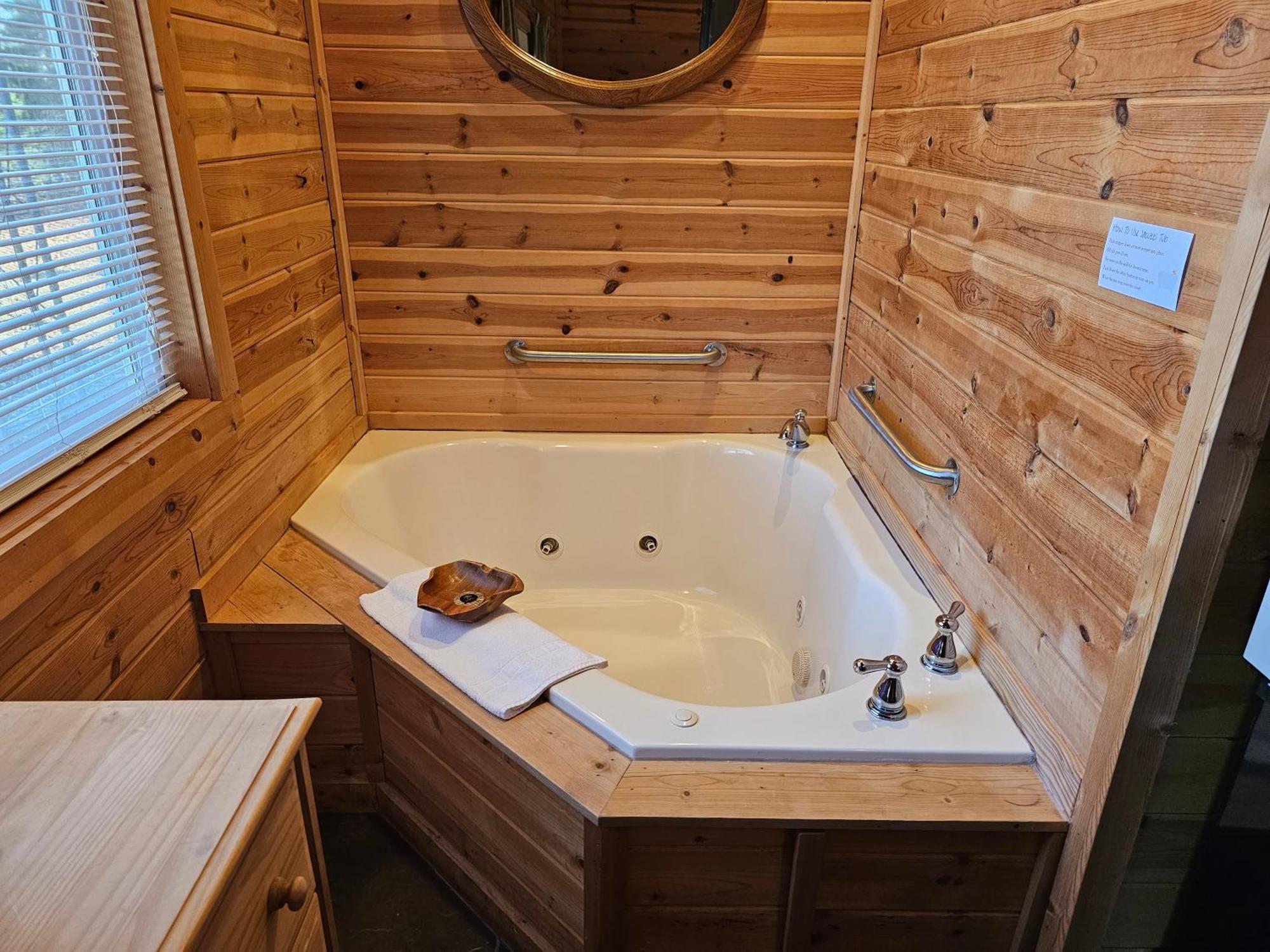5 Min To Beaver Lake-King Bed-Fire Pit-Jetted Tub #4 尤里卡斯普林斯 外观 照片