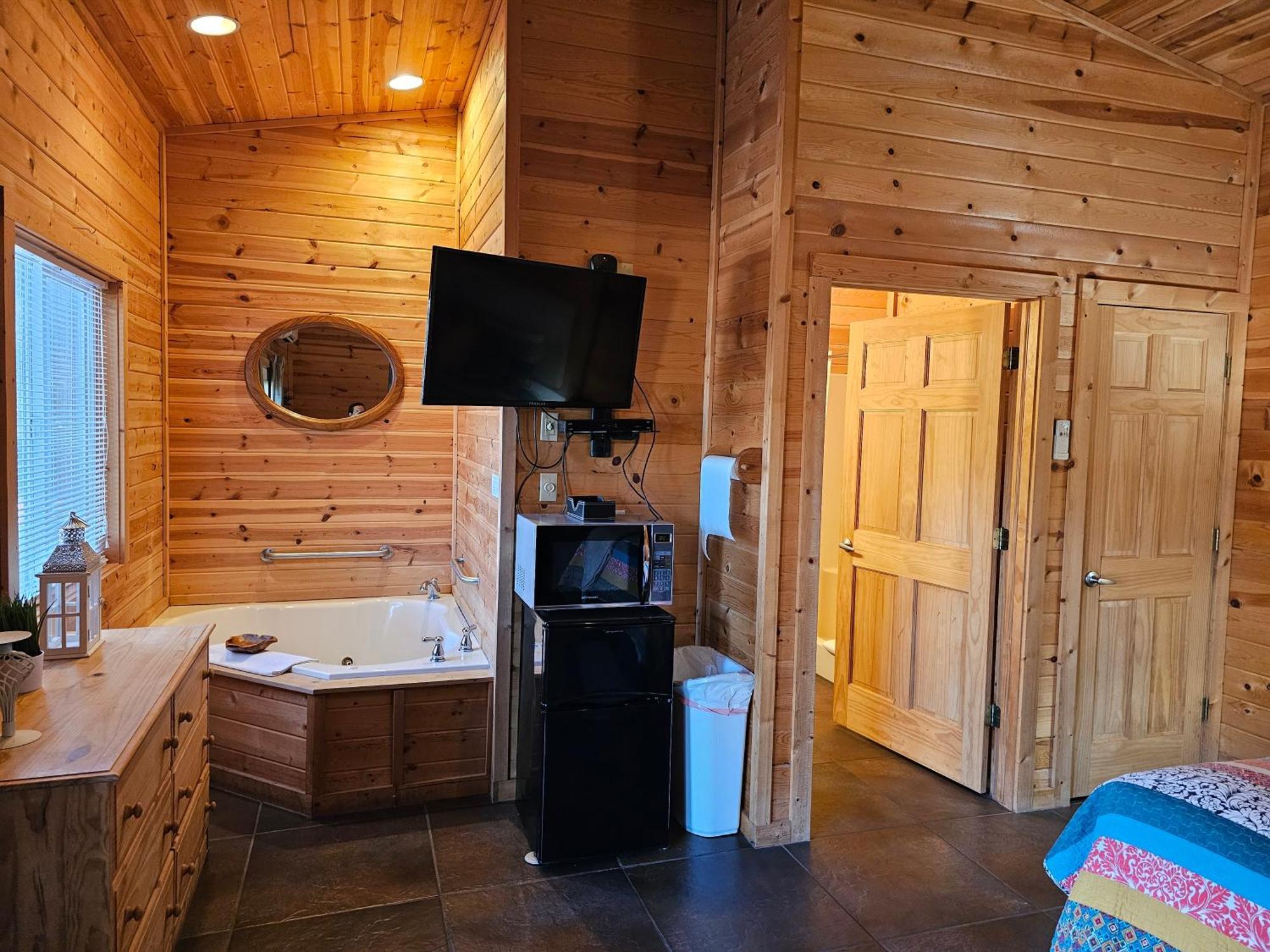 5 Min To Beaver Lake-King Bed-Fire Pit-Jetted Tub #4 尤里卡斯普林斯 外观 照片